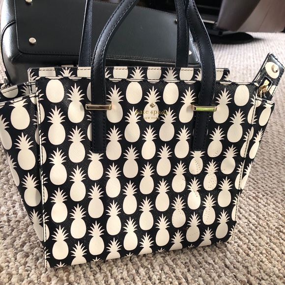 Meet your Posher, B - Picture 1 of 1